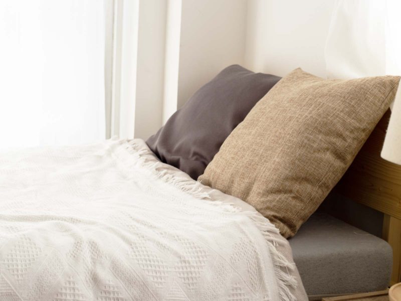 スタジオロイネは日当たりも良好なので、寝起きのシーンとの相性も良い